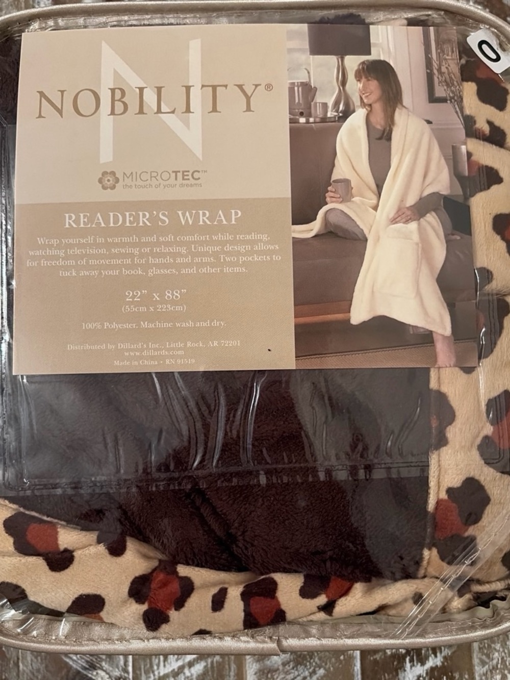 NOBILITY READERS WRAP